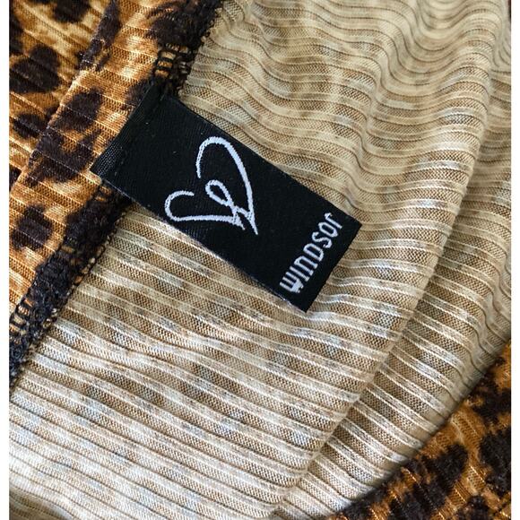 WINDSOR Womens Size Large Animal Print Long Sleeve Crew Neck Crop Top Shirt - Picture 6 of 7